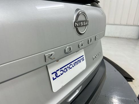Used 2023 Nissan Rogue SV image 26
