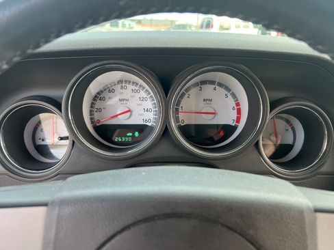 Used 2009 Dodge Challenger R/T image 18