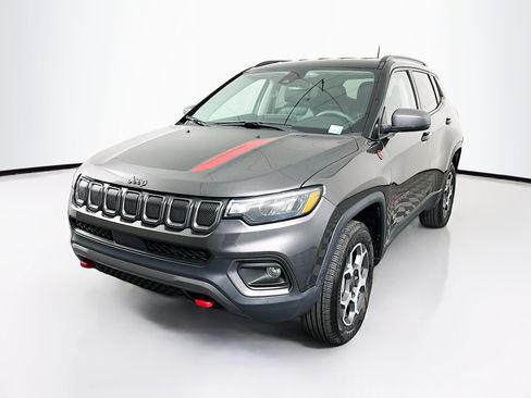Used 2022 Jeep Compass Trailhawk w/ Trailer Tow Group image 3
