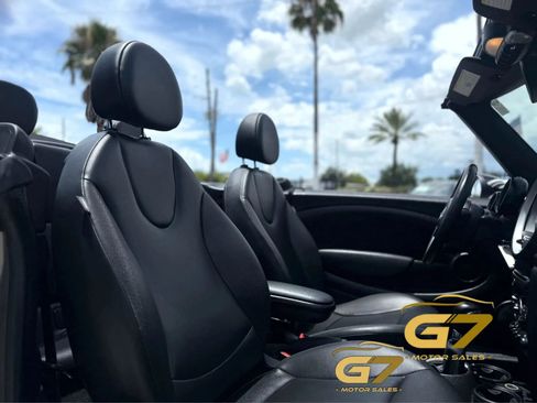 Used 2013 MINI Cooper Convertible FWD image 10