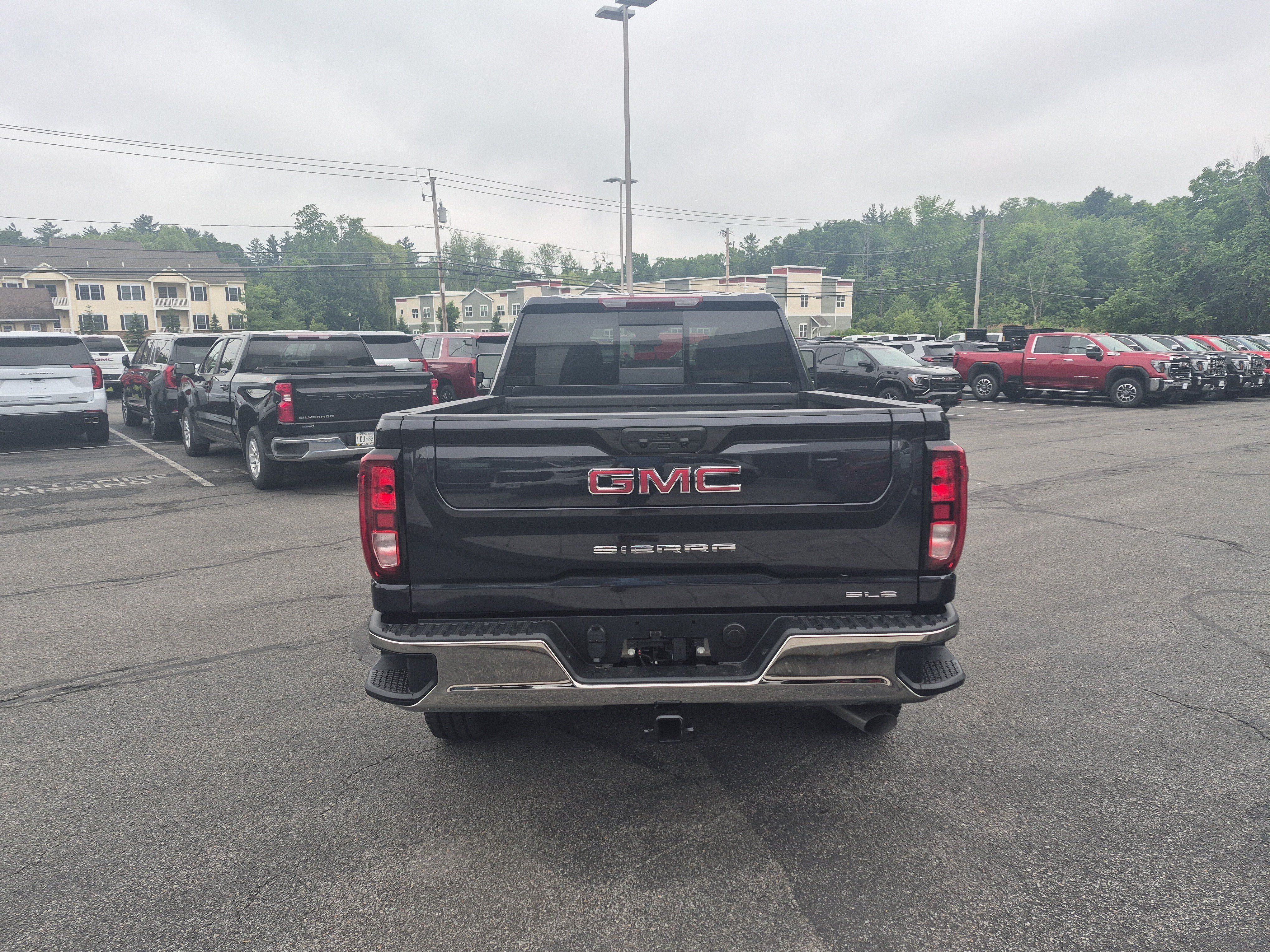 Used 2026 GMC Sierra 2500 SLE w/ SLE Value Package; AWD/4WD image 35