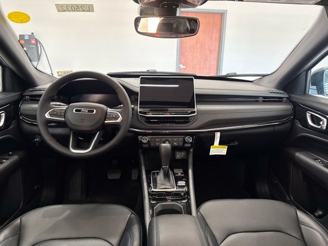 New 2026 Jeep Compass Limited w/ Sun, Sound & Navigation Group AWD/4WD image 45