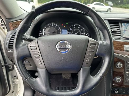 Used 2020 Nissan Armada Platinum image 21