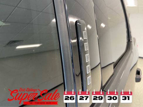 Used 2022 Ford F150 Platinum image 14