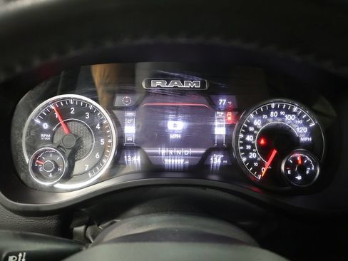 Used 2024 RAM 1500 Laramie AWD/4WD image 40
