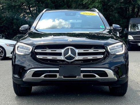 Used 2022 Mercedes-Benz GLC 300 image 2