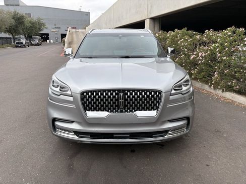 Used 2021 Lincoln Aviator Black Label w/ Dynamic Handling Package image 5