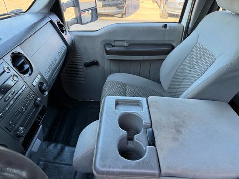 Used 2015 Ford F250 XL w/ XL Value Package image 8