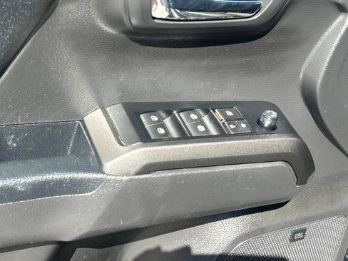 Used 2022 Toyota Tacoma TRD Off-Road w/ TRD Premium Off Road Package AWD/4WD image 12