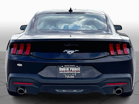 Used 2024 Ford Mustang EcoBoost image 4