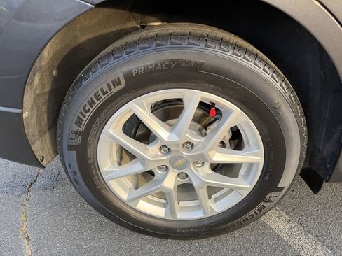 Used 2022 Chevrolet Equinox LT image 39