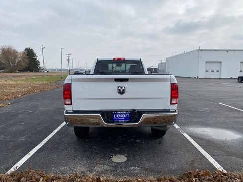 Used 2020 RAM 1500 Classic SLT image 6