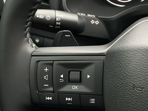 New 2026 Nissan Rogue SV AWD/4WD image 22