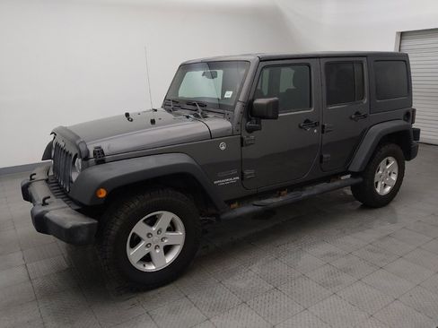 Used 2016 Jeep Wrangler Unlimited Sport w/ Quick Order Package 24S AWD/4WD image 2