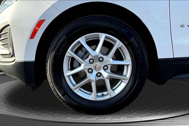 Used 2024 Chevrolet Equinox LS w/ LS Convenience Package FWD image 33