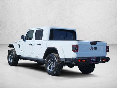 Used 2025 Jeep Gladiator Mojave AWD/4WD image 6