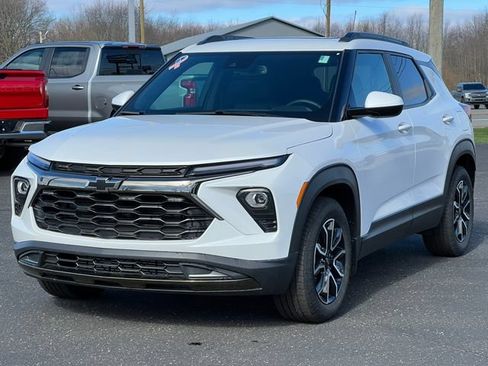 New 2025 Chevrolet TrailBlazer ACTIV w/ Convenience Package FWD image 37