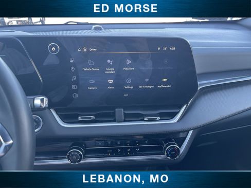 Used 2025 Chevrolet Equinox LT AWD/4WD image 13
