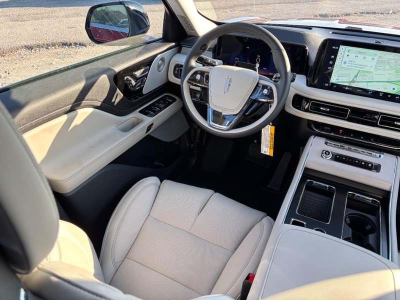 New 2027 Lincoln Aviator Reserve AWD/4WD image 13