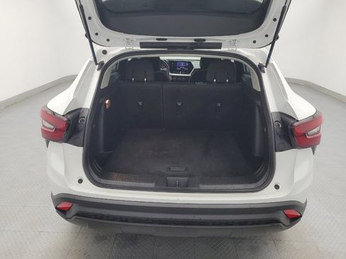 Used 2024 Chevrolet Trax LS FWD image 29