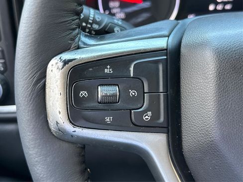 Used 2019 Chevrolet Silverado 1500 LT w/ All-Star Edition image 38