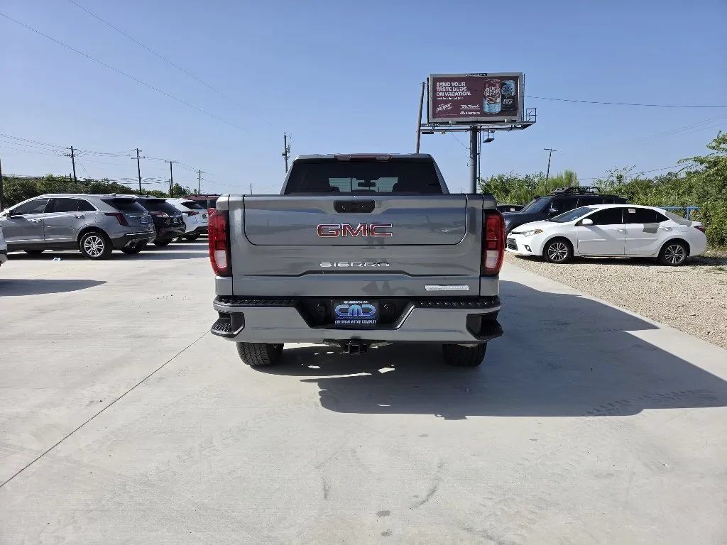 Used 2020 GMC Sierra 1500 Elevation w/ Elevation Value Package RWD image 6