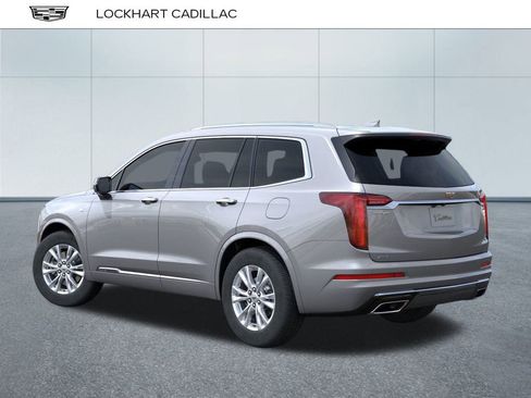 New 2025 Cadillac XT6 Luxury image 3