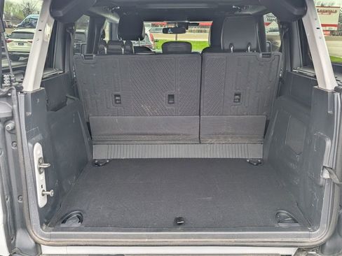 Used 2025 Ford Bronco Outer Banks AWD/4WD image 17