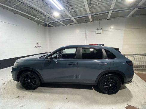Used 2024 Honda HR-V Sport image 3