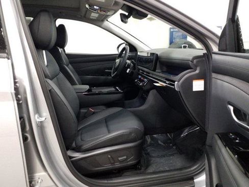 New 2026 Hyundai Tucson Limited image 17