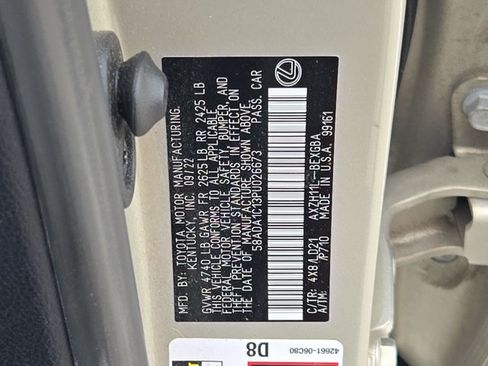Used 2023 Lexus ES 300h w/ Premium Package FWD image 23