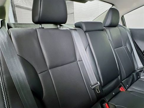 Used 2024 Subaru Legacy Limited image 27