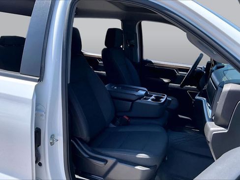 Used 2023 Chevrolet Silverado 1500 LT w/ Protection Package RWD image 9