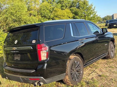 Used 2021 Chevrolet Tahoe High Country AWD/4WD image 16
