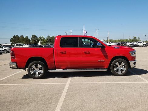 Used 2023 RAM 1500 Laramie AWD/4WD image 5