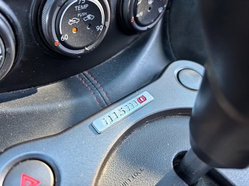 Used 2017 Nissan 370Z NISMO RWD image 15
