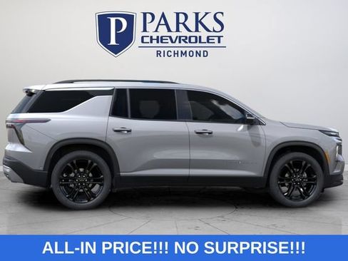 New 2027 Chevrolet Traverse LT w/ Driver Confidence Package FWD image 8