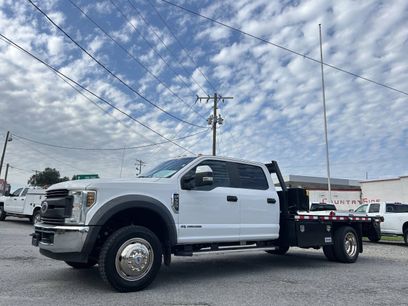 Used 2018 Ford F550 4x4 Crew Cab Super Duty w/ Power Equipment Group