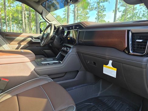 New 2026 GMC Sierra 2500 Denali w/ Denali Reserve Package AWD/4WD image 27