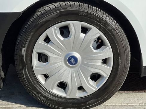 Used 2020 Ford Transit Connect XL image 30