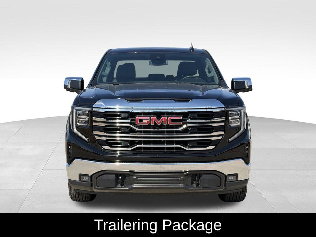 Used 2026 GMC Sierra 1500 SLT RWD image 3