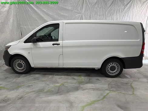 Used 2020 Mercedes-Benz Metris image 13