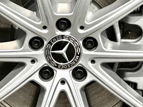 Certified 2025 Mercedes-Benz GLE 350 4MATIC image 14