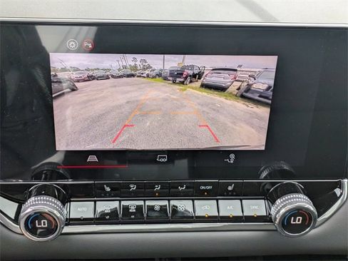 New 2026 GMC Canyon Elevation w/ Convenience Package image 20