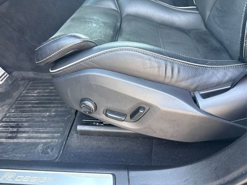 Used 2018 Volvo XC60 T5 R-Design w/ Convenience Package image 22