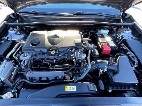 Used 2022 Toyota Camry XSE image 10