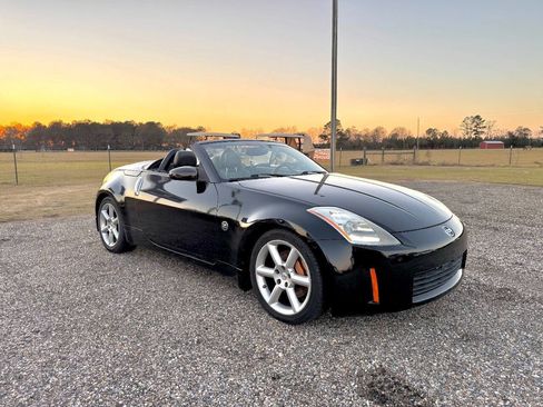 Used 2005 Nissan 350Z Grand Touring image 7