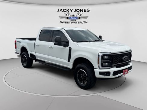 Used 2025 Ford F250 Lariat w/ Lariat Ultimate Package AWD/4WD image 7