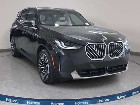 Used 2025 BMW X3 xDrive30i w/ Convenience Package image 4