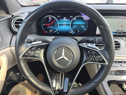 Used 2021 Mercedes-Benz E 350 Sedan w/ Premium Package image 12
